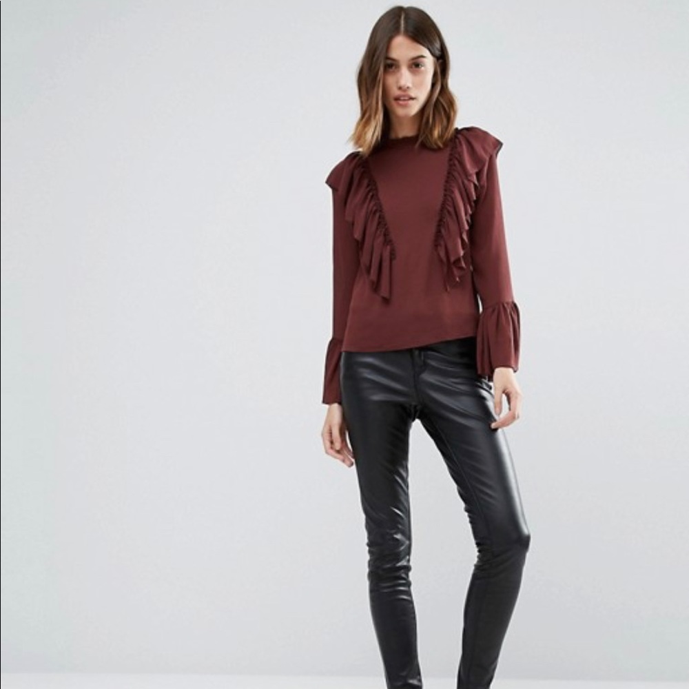 Vero Moda Ruffle Blouse Size XS